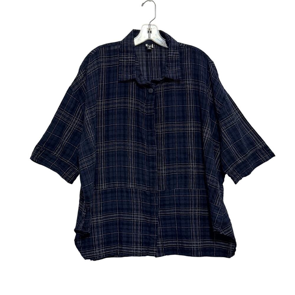 Dress to Kill Short Sleeve Oversized Boxy Textured Crinkle Plaid Button Shirt
